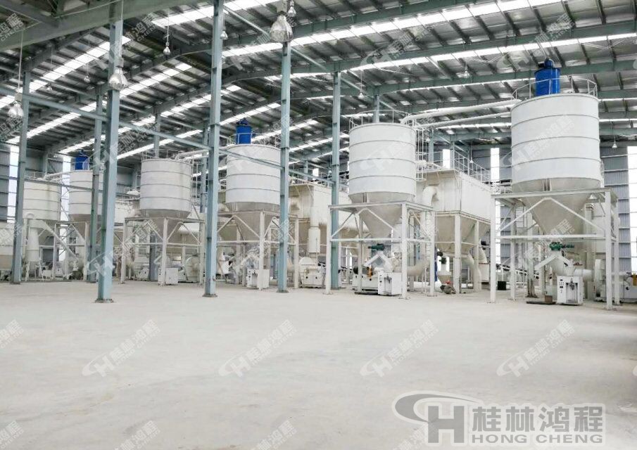 碳酸鈣磨粉機(jī)，超細(xì)環(huán)輥磨，食品級碳酸鈣磨粉機(jī)廠家多選它