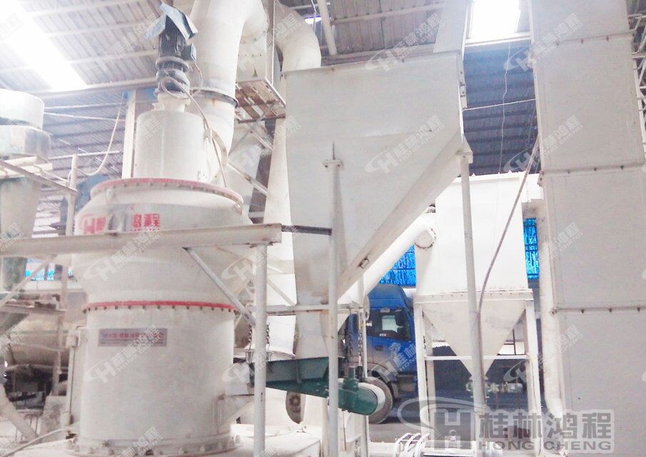 80-800目貝殼磨粉機(jī)，貝殼雷蒙磨粉機(jī)，經(jīng)濟(jì)型貝殼磨粉機(jī)-桂林鴻程HC系列縱擺式磨粉機(jī)