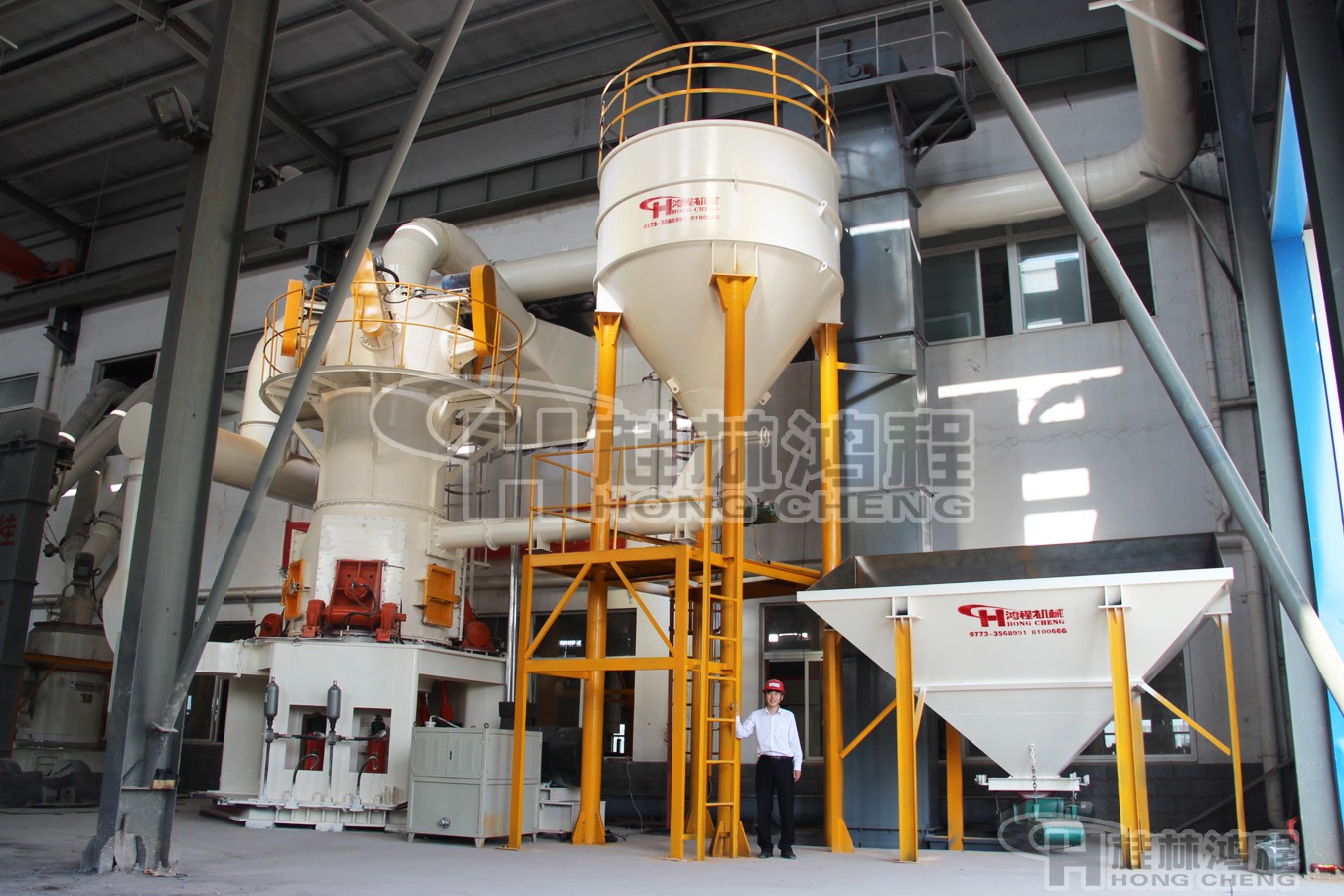 桂林鴻程新型磨粉設(shè)備，方解石超細(xì)粉立磨機(jī)，立磨，80-2500目方解石粉超細(xì)立磨粉機(jī)：HLMX系列超細(xì)立式磨粉機(jī)