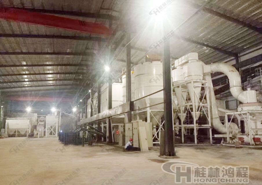 滑石粉，滑石粉碎設(shè)備，磨粉設(shè)備，磨粉機(jī)，雷蒙機(jī)
