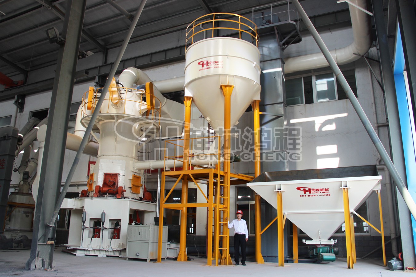 碳酸鈣生產(chǎn)線立磨全套磨粉機設備配置有那些,石灰石磨粉機，立磨，雷蒙磨，超細磨粉機