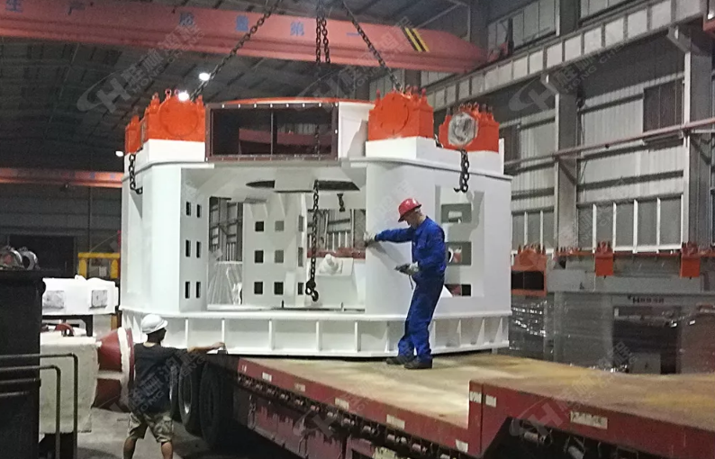 桂林鴻程磨粉機(jī)安裝工人五一堅守崗位，保證客戶磨粉生產(chǎn)線按計劃投產(chǎn)