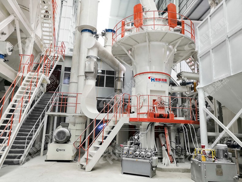HLMX1300超細(xì)方解石磨粉機(jī)河南南召1250目生產(chǎn)線(xiàn)投產(chǎn)